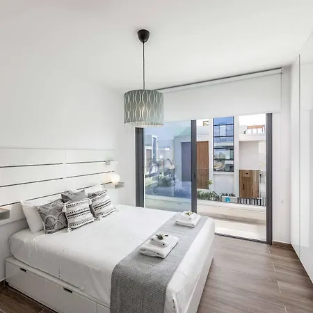 빌라 By The Bay 32 *