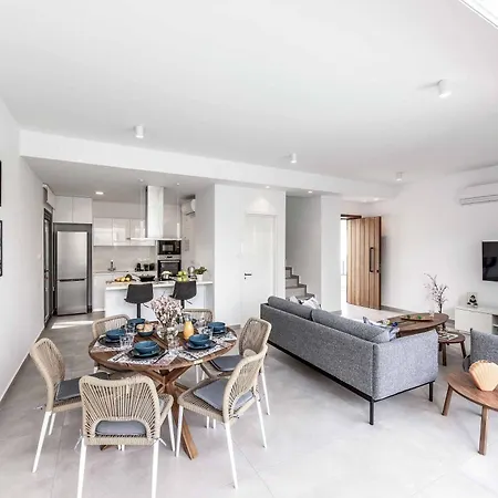 빌라 By The Bay 32 *